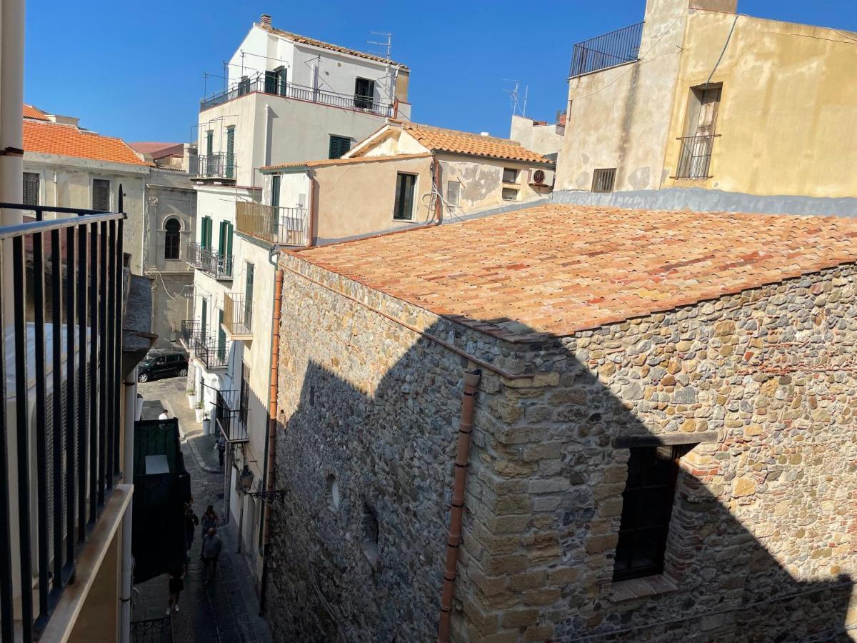 Il Balcone Al Molo Apartman Cefalù Kültér fotó